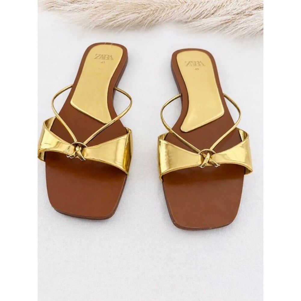 ZARA Gold Metallic Y2K Minimalist Square Toe Knot Sandals Sz 9 Classic Rich Gal